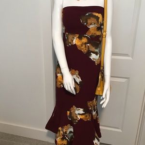 Women’s off the shoulder Dress.  Multicolor print NWT